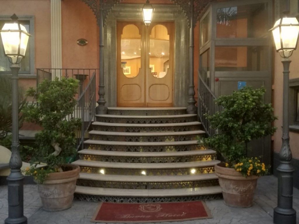 Buono B&B Napoli Bagian luar foto